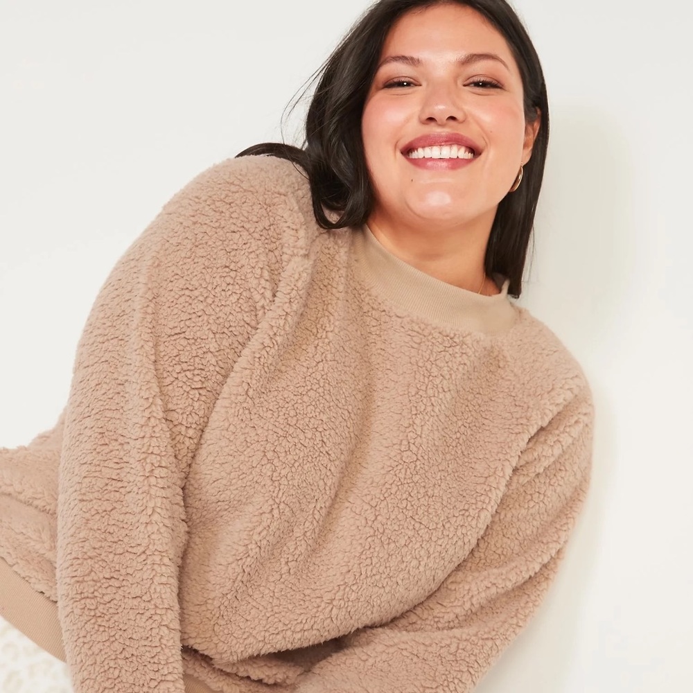 Old Navy Sherpa Crewneck